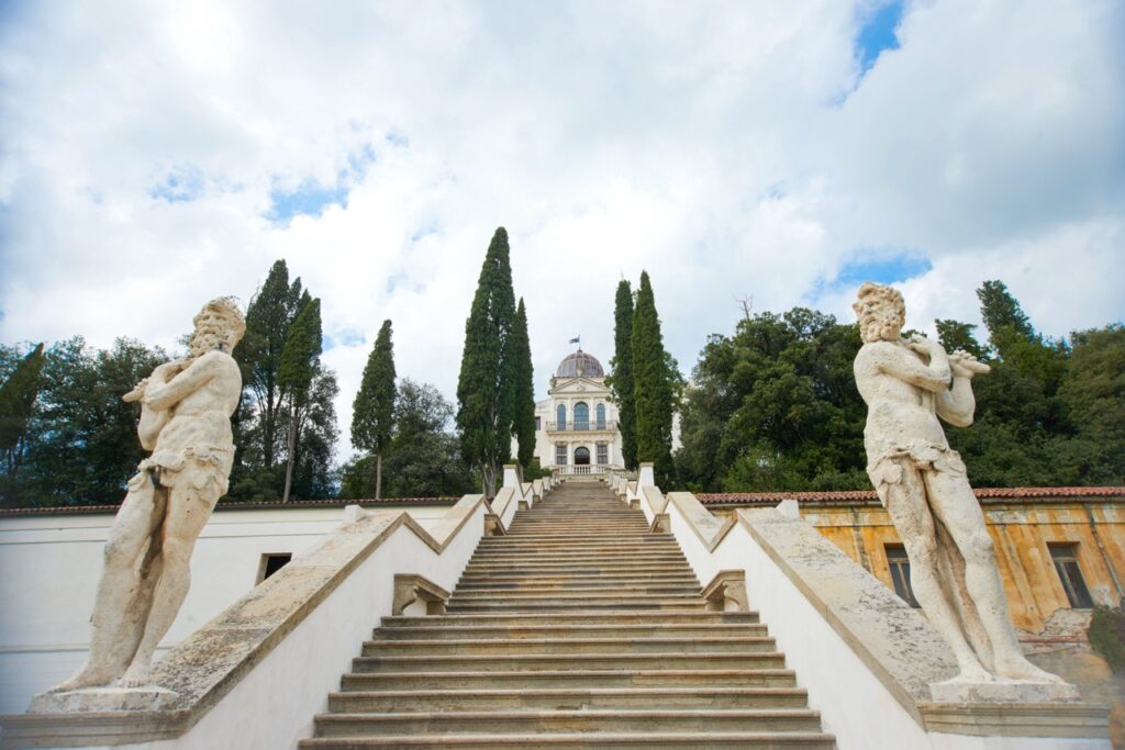 Scalinata monumentale di Villa Selvatico